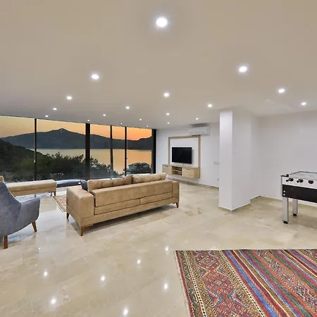 Ultra Lux Villa
